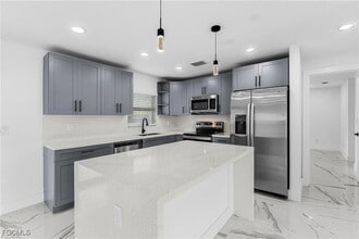 1829 NW 24th Ave in Cape Coral, FL - Building Photo - Building Photo