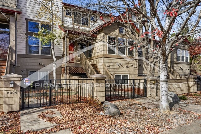 2007 N Fork Dr in Lafayette, CO - Building Photo - Building Photo