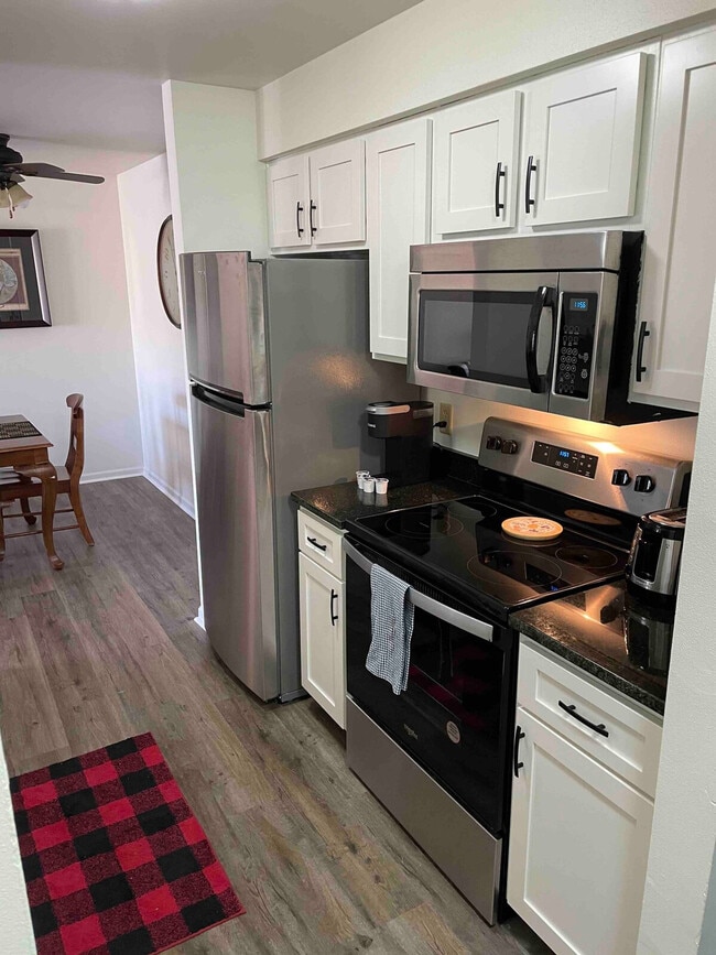 1717 Congress Ave in Oshkosh, WI - Building Photo - Building Photo