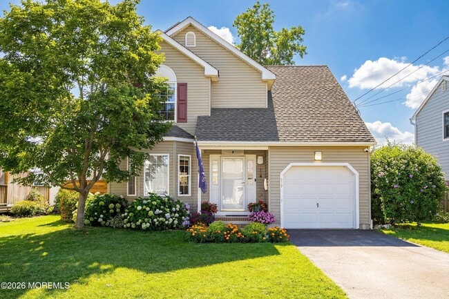 property at 619 Woodland Ave