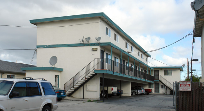 1619 Alum Rock Ave in San Jose, CA - Building Photo - Building Photo