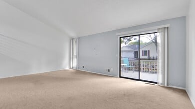 37 Blue Ridge Rd in Penfield, NY - Building Photo - Building Photo