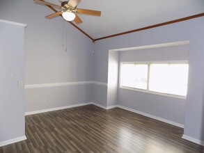 107 Pacific Dr in Hampton, VA - Building Photo - Building Photo