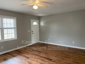 1050 B St in Waynesboro, VA - Building Photo - Building Photo