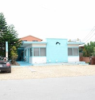 338 Walnut St in Hollywood, FL - Building Photo