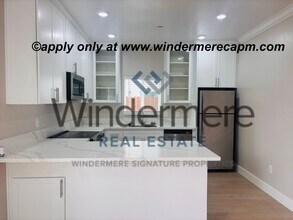 5453 Bradford Dr in Sacramento, CA - Building Photo - Building Photo