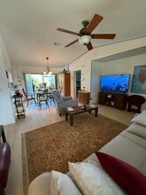 2507 Canterbury Dr N in Riviera Beach, FL - Building Photo - Building Photo