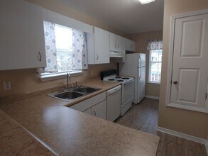 2441 Spyglass Cir in Pensacola, FL - Building Photo - Building Photo
