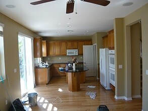 10415 Cherry Blossom Ln in San Diego, CA - Building Photo - Building Photo