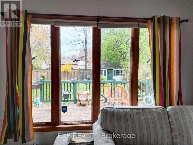81 Scarborough Heights Blvd in Toronto, ON - Building Photo - Building Photo