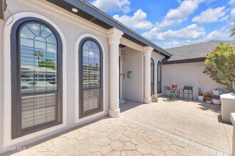 2085 Paseo Del Prado Dr in El Paso, TX - Building Photo - Building Photo