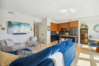 1795 Lanier Pl NW, Unit Unit 5 w Pvt Roof Parking in Washington, DC - Building Photo - Building Photo