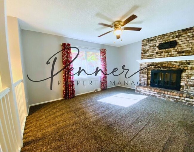 2309 SW Keystone Dr in Blue Springs, MO - Building Photo - Building Photo