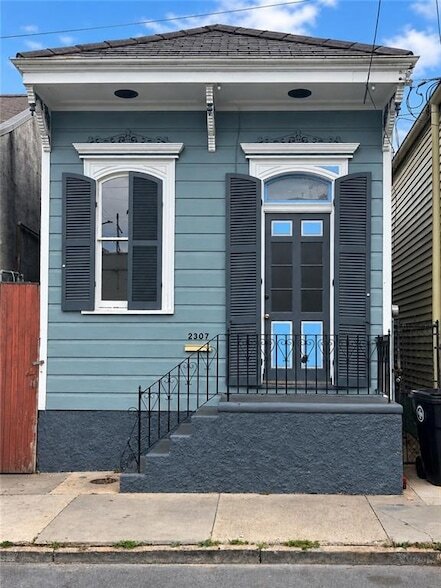 property at 2307 Chartres St