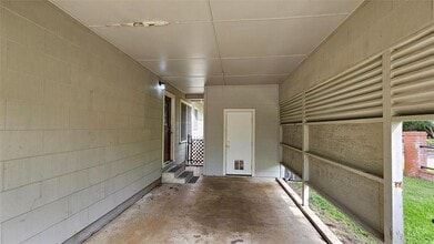1005 Cecelia St in Taylor, TX - Building Photo - Building Photo