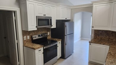 4672 SW Carib St in Port St. Lucie, FL - Building Photo - Building Photo