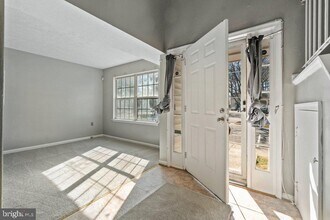 10477 Campus Way S in Upper Marlboro, MD - Building Photo - Building Photo