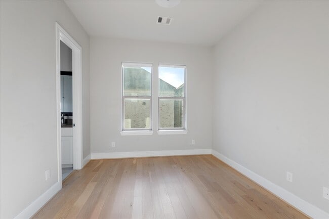 property at 1005 St Charles St