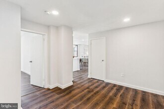 135 S 19th St in Philadelphia, PA - Building Photo - Building Photo