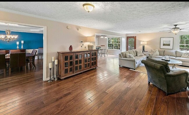 1101 Night Cap Ln in Knoxville, TN - Building Photo - Building Photo