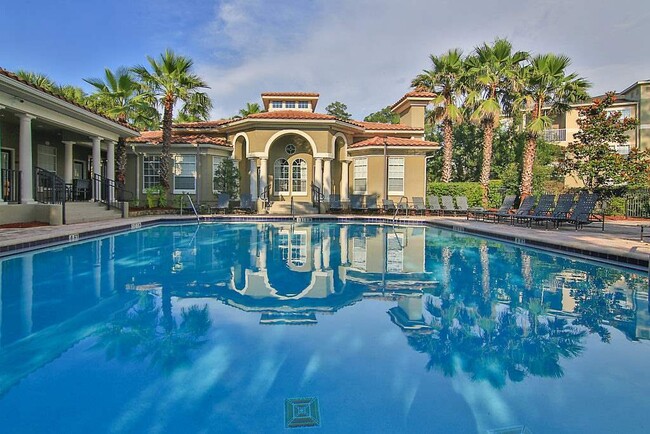 410 S Villa San Marco Dr