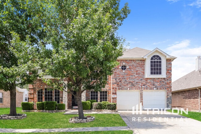 property at 2112 Pecan Ridge Dr
