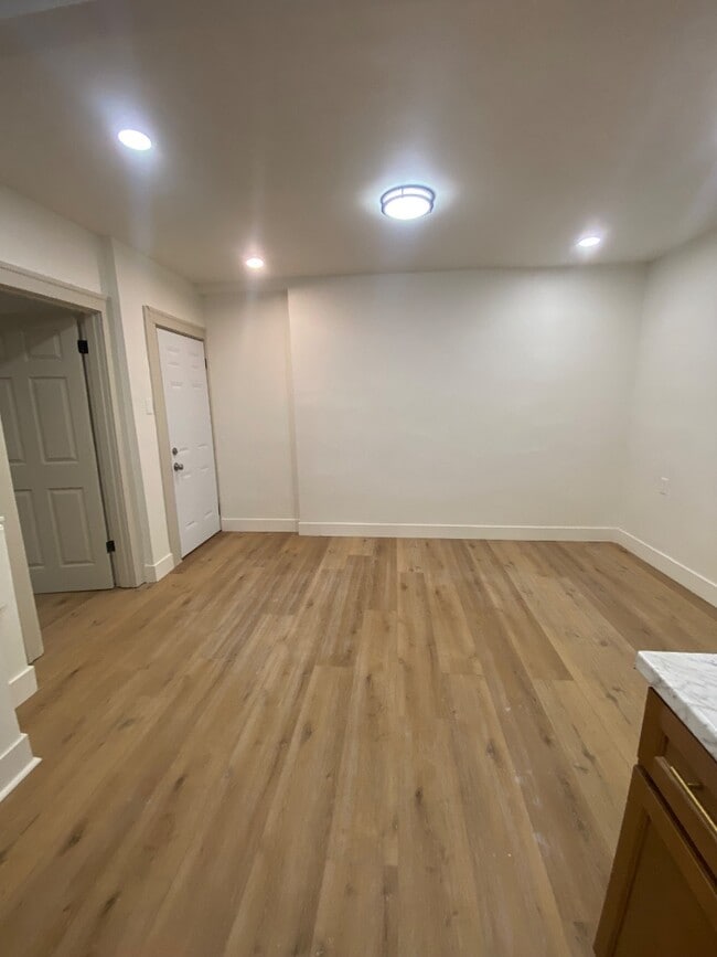 4746 S Grand Blvd in St. Louis, MO - Building Photo - Building Photo