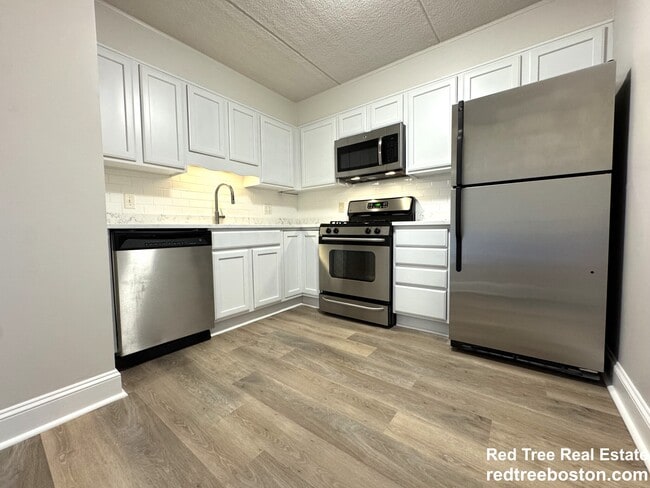 property at 1500 Worcester Rd
