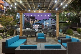 Windsor Ridge in Sunnyvale, CA - Building Photo - Building Photo