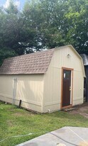 1404 Sunny Glen St in Fort Worth, TX - Building Photo