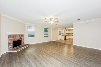 3904 Foxhound Ln in Fort Worth, TX - Building Photo - Building Photo