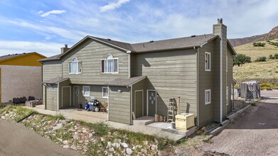 2480 Allegheny Dr in Colorado Springs, CO - Building Photo - Building Photo