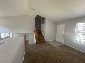 22272 E Navarro Pl in Aurora, CO - Building Photo - Building Photo