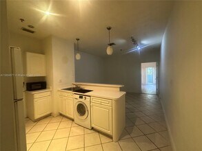 2734 Bird Ave in Miami, FL - Building Photo - Building Photo