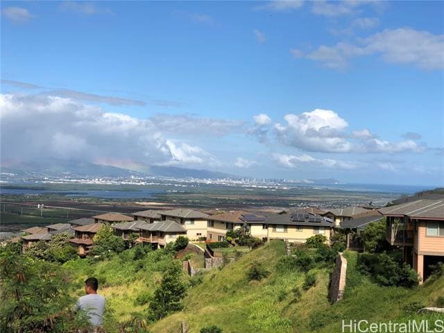property at 92-305-305 Ki'Owainui Pl
