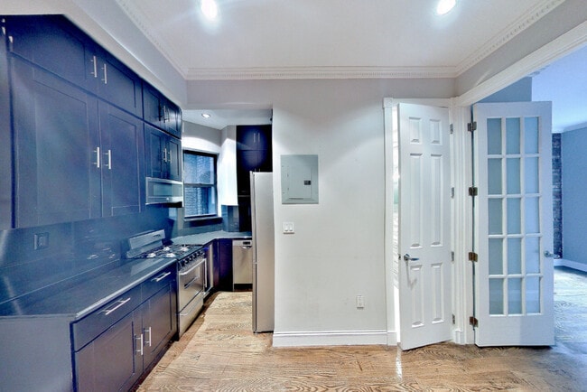 property at 9 W 103rd St