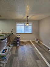 1605 5th St N in Nampa, ID - Foto de edificio - Building Photo