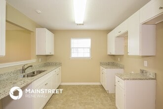 1269 Creekview Cir in Riverdale, GA - Building Photo - Building Photo