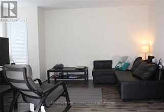 48 Donlamont Cir in Brampton, ON - Building Photo - Building Photo