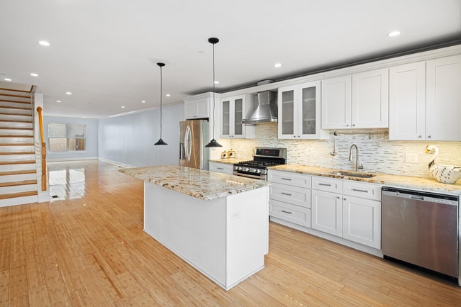 property at 1403 S 20th St