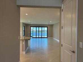 12449 SW La Costa St in Port St. Lucie, FL - Building Photo - Building Photo