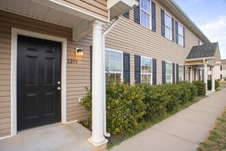 1355 Macedonia Dr in Murfreesboro, TN - Building Photo - Building Photo