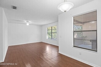 476 Lombard St in Orange Park, FL - Building Photo - Building Photo