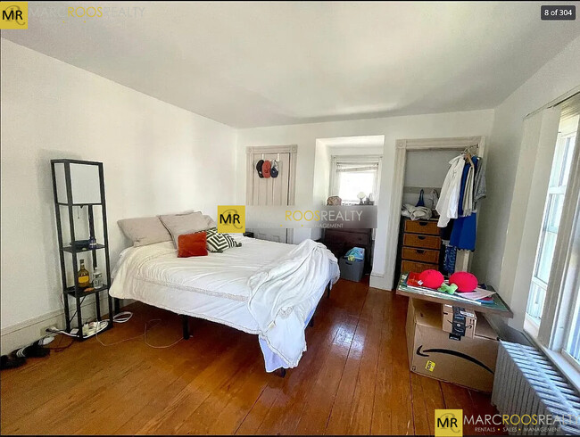 property at 80 Curtis St