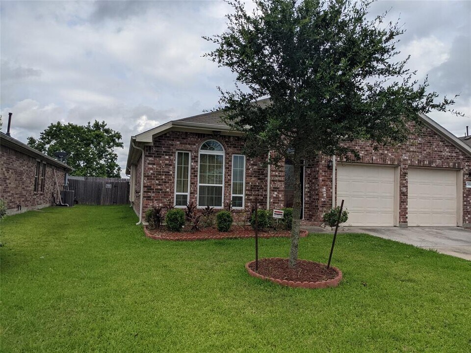 13918 Goodridge Dr in Houston, TX - Building Photo