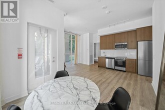 25-125 Neighbourhood Ln. in Toronto, ON - Building Photo - Building Photo