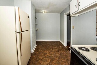 706 Chickamauga Ave in Knoxville, TN - Building Photo - Building Photo