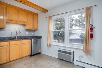 5457 W Edmunds St in Chicago, IL - Building Photo - Building Photo
