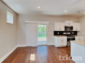 124 Lucerne Ln in Clarksville, TN - Building Photo - Building Photo