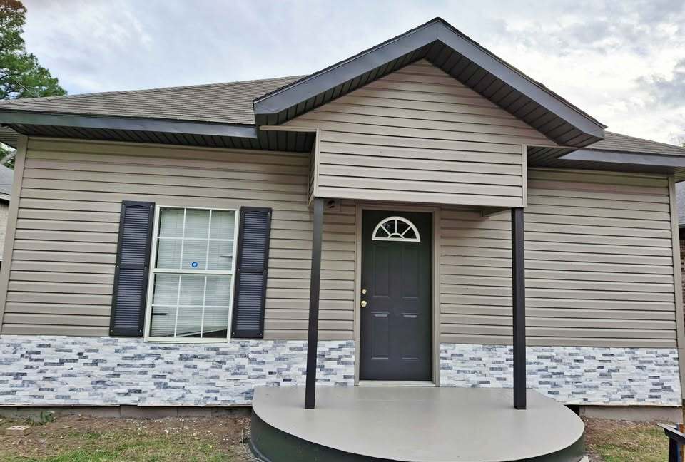 1313 W Huntington Ave in Jonesboro, AR - Building Photo